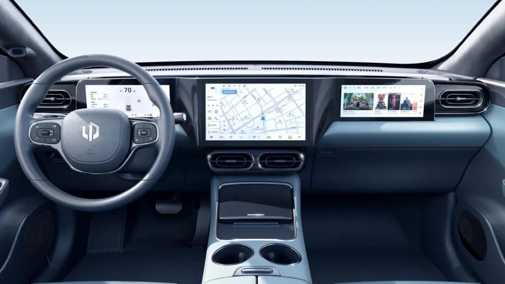 Leapmotor C01 — salpicadero digital con Leap OS